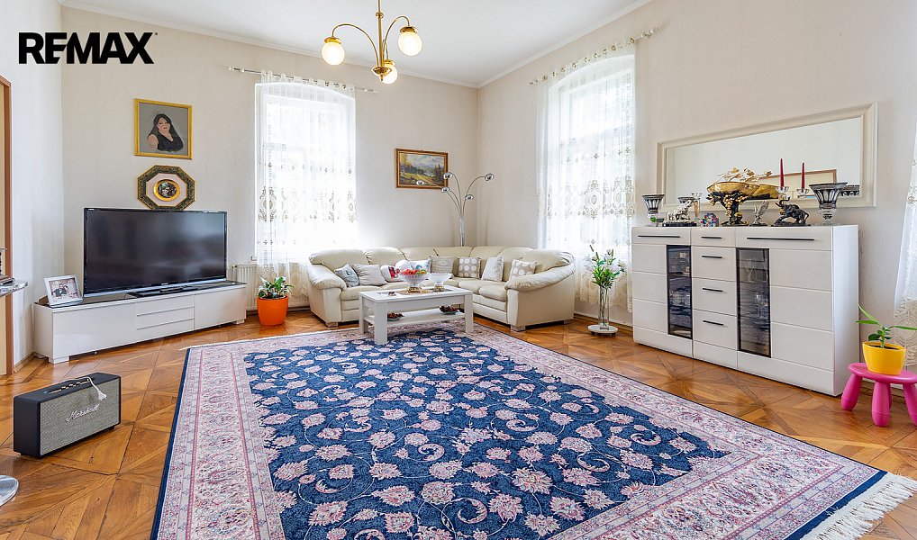 Prodej domu 543 m² s pozemkem 2 151 m², Kamenický Šenov – náhled fotky 18