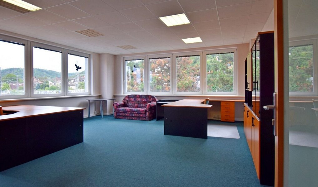 Pronájem kanceláře 65 m², Praha – náhled fotky 2