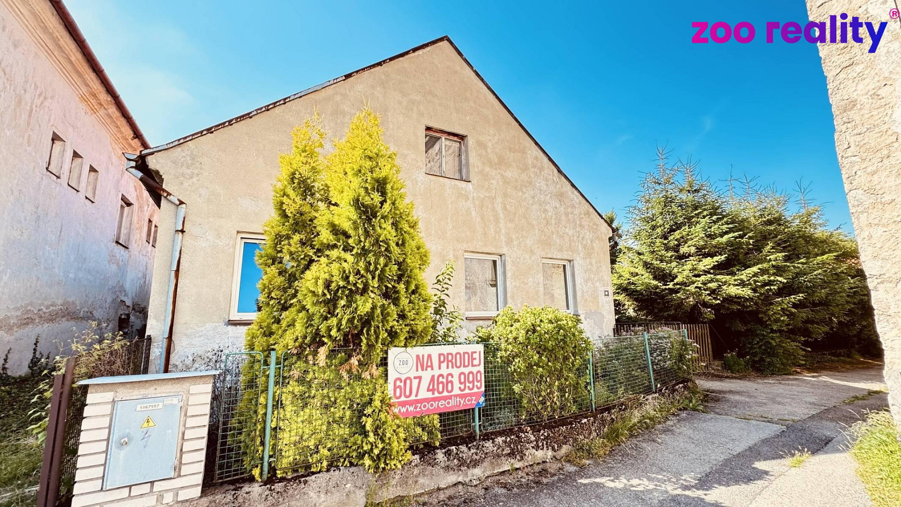 Prodej domu 306 m² s pozemkem 1 596 m²