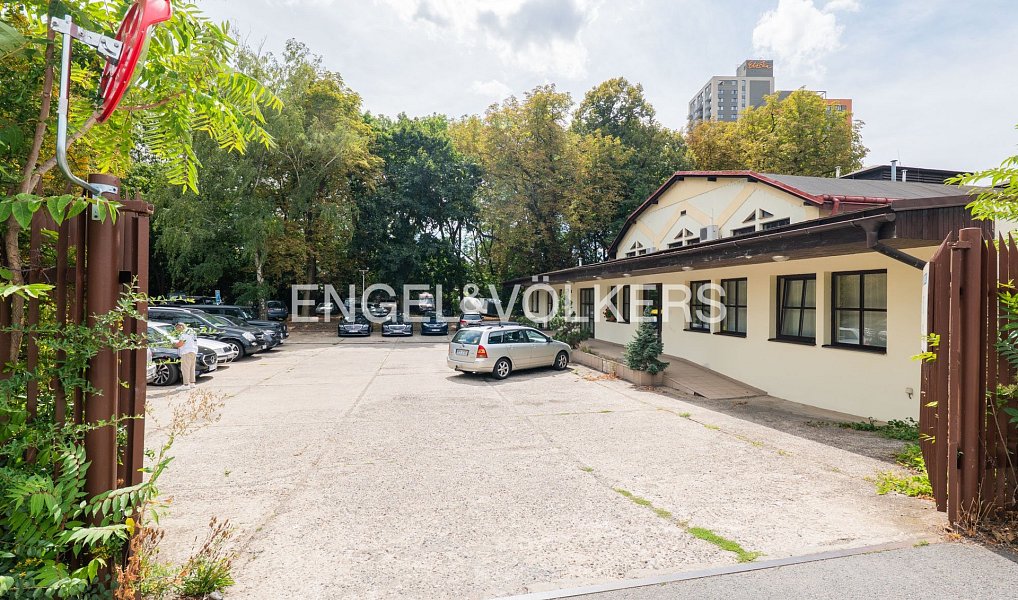 Pronájem kanceláře 849 m², Praha – náhled fotky 15