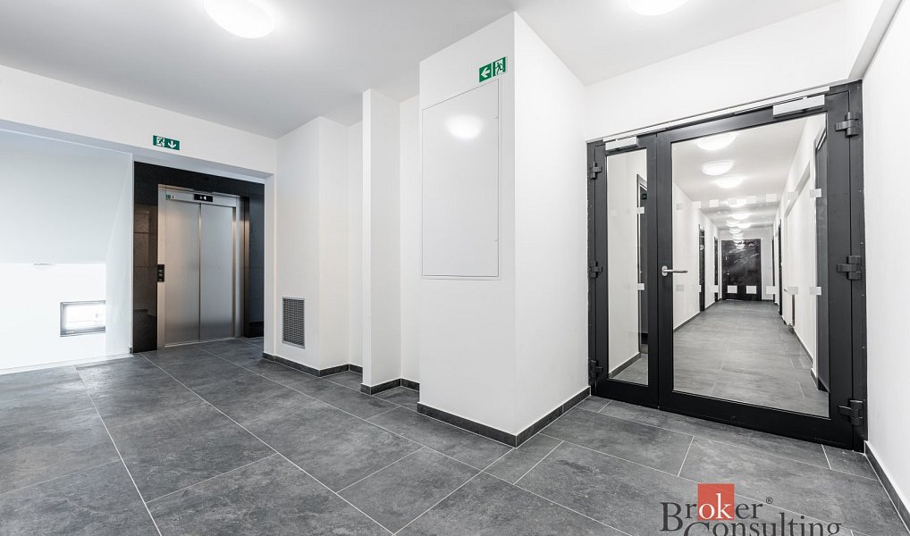 Pronájem bytu 1+kk 31 m², Olomouc – náhled fotky 9
