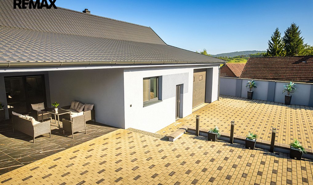 Prodej domu 171 m² s pozemkem 1 730 m², Žďár – náhled fotky 40