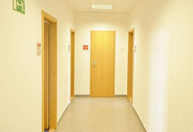 Pronájem kanceláře 20 m² — photo 3