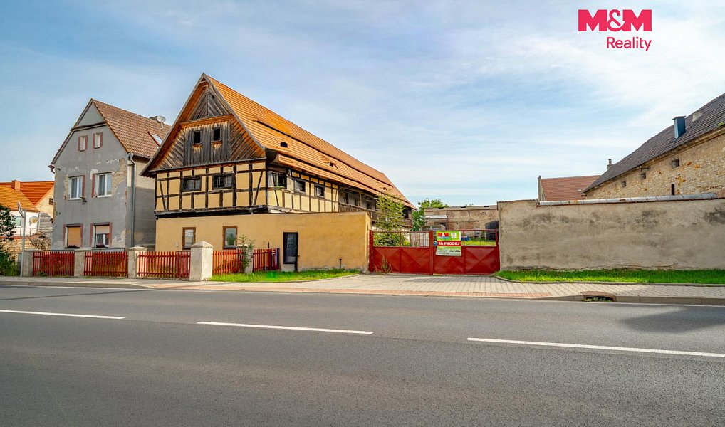 Prodej stavebního pozemku 3 672 m², Křešice – náhled fotky 2