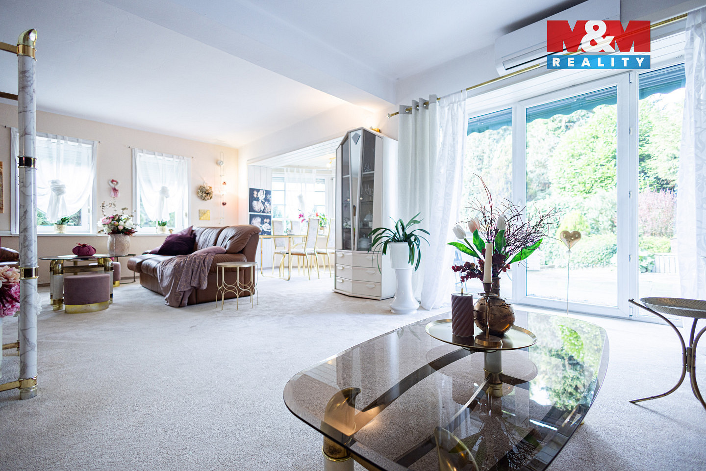 Prodej domu 300 m² s pozemkem 1 838 m²
