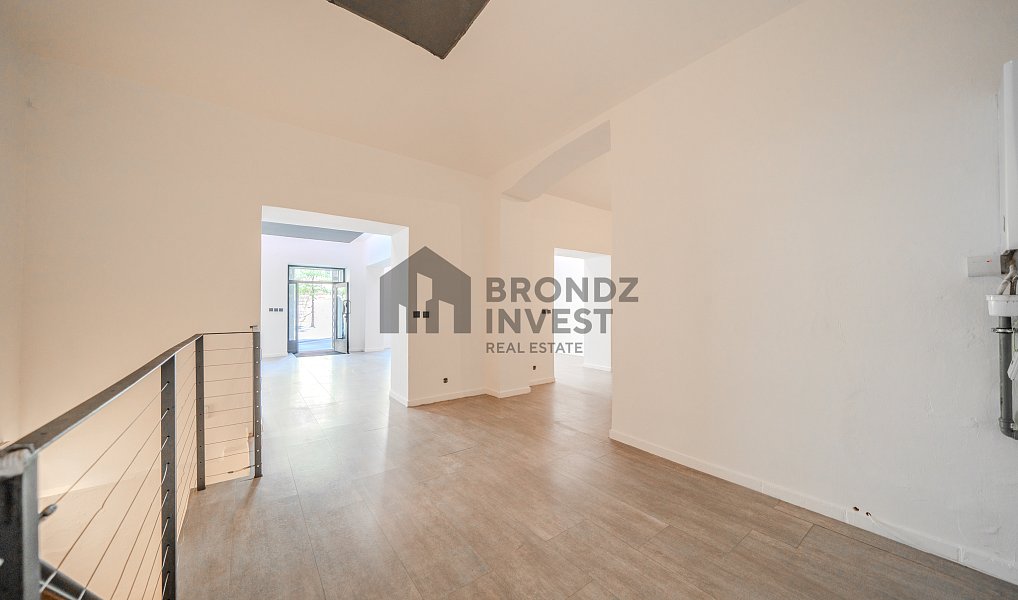 Pronájem obchodních prostor 253 m², Praha – náhled fotky 7