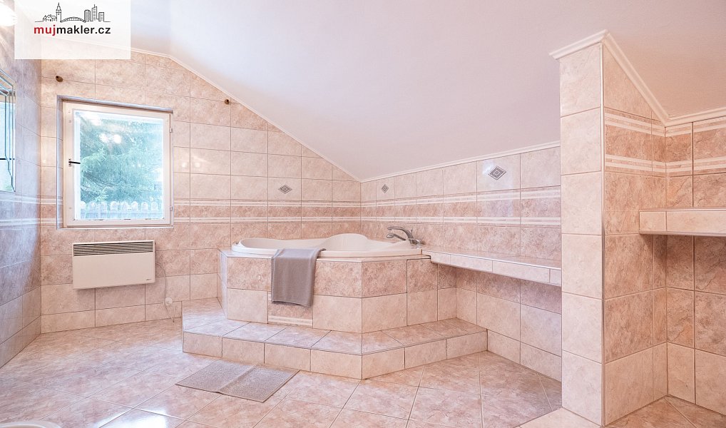 Prodej ubytovacího objektu 360 m², Merklín – náhled fotky 20
