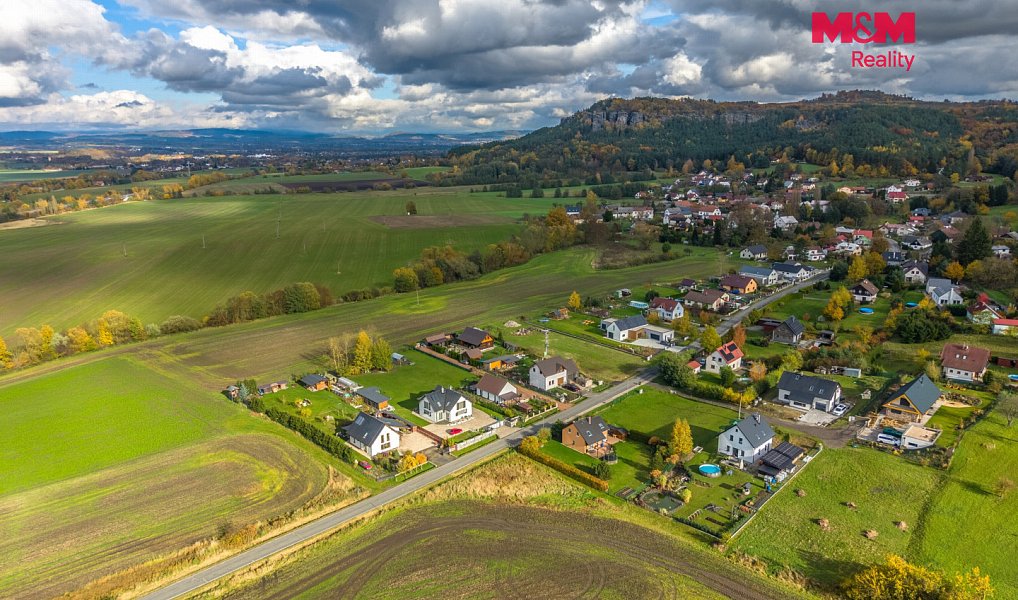 Prodej stavebního pozemku 1 000 m², Mnichovo Hradiště – náhled fotky 9