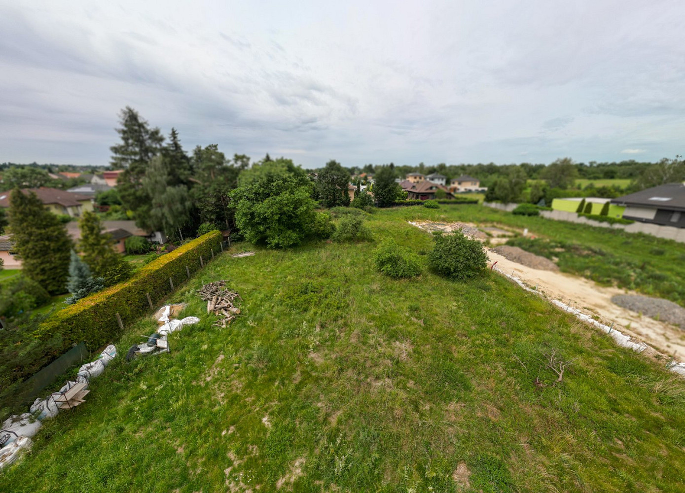 Prodej stavebního pozemku 1 000 m² – fotografie 4