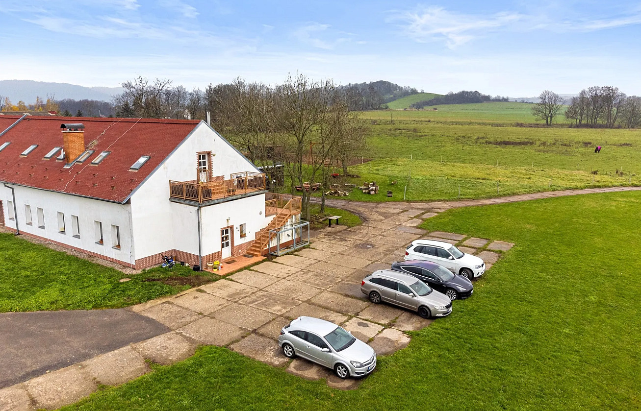 Prodej zemědělského objektu 1 241 m² – fotografie 2