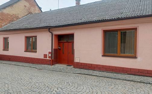 Prodej domu 250 m² s pozemkem 418 m², Loštice, okres Šumperk