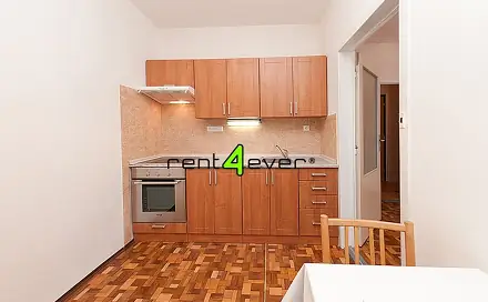 Pronájem bytu 2+1 47 m², Lamačova, Praha 5 - Hlubočepy