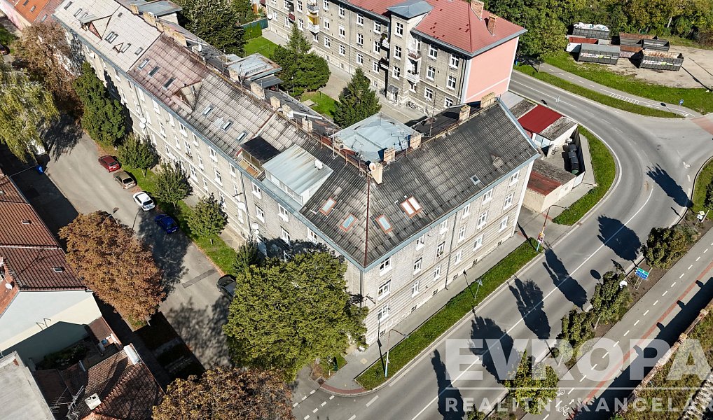 Pronájem bytu 1+1 65 m², Břeclav – náhled fotky 3