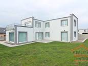 Prodej domu 225m2 s pozemkem 727m2