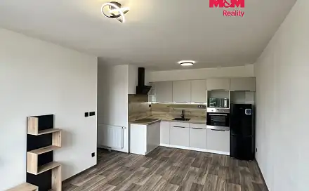 Pronájem bytu 2+kk 37 m², Tlučenská kolonie, Tlučná, okres Plzeň-sever