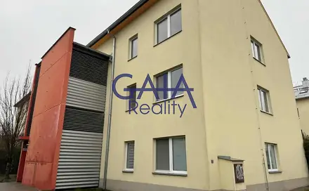 Prodej bytu 1+kk 70 m², Ponětovická, Brno - Slatina