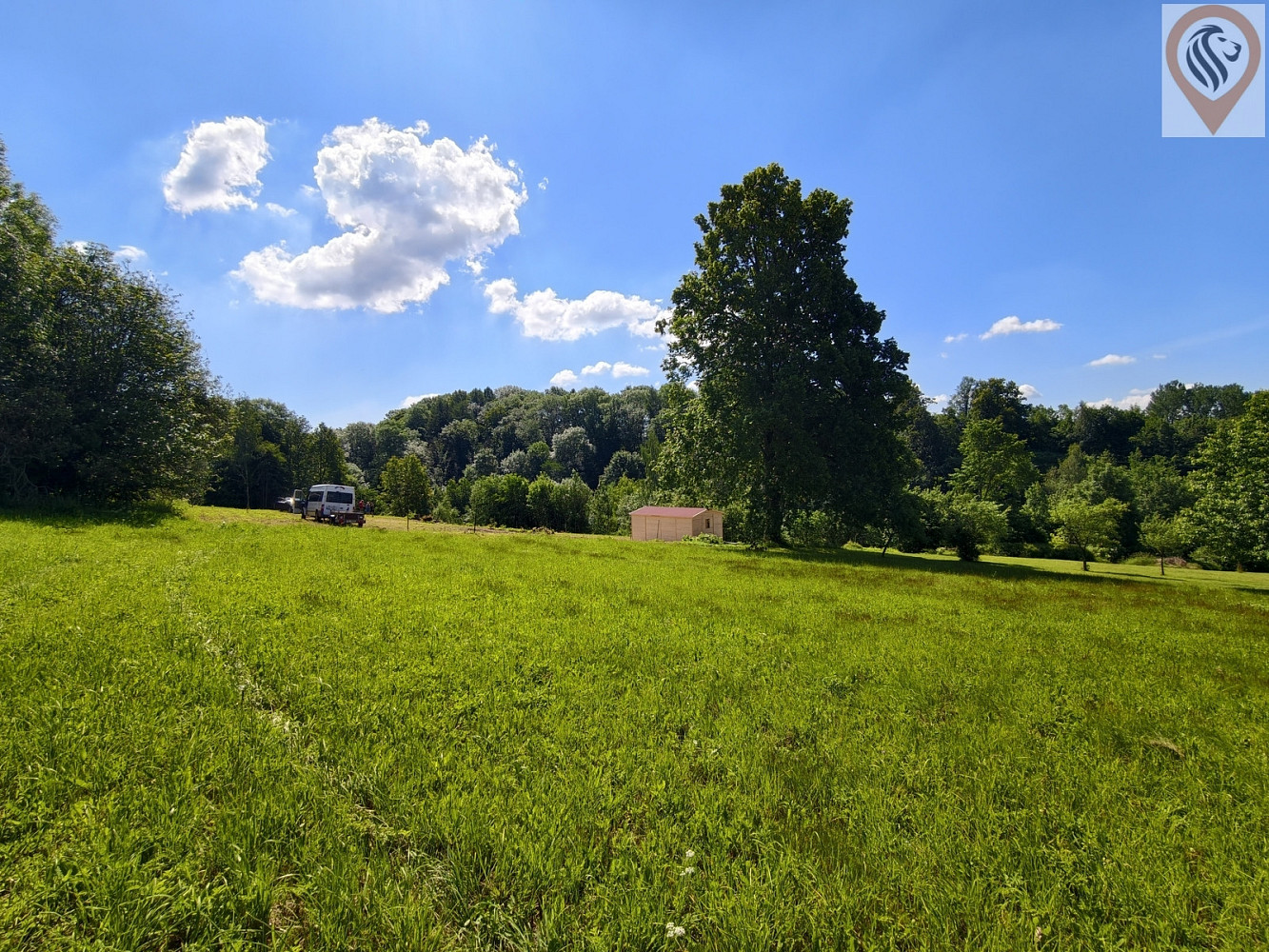 Prodej stavebního pozemku 1 010 m² – fotografie 2