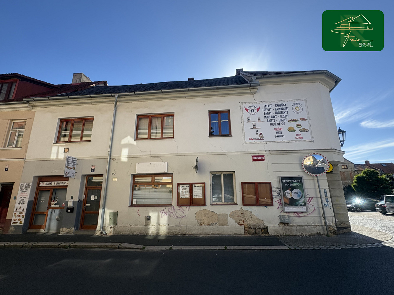 Pronájem komerčního objektu (jiného typu) 260 m² – fotografie 2