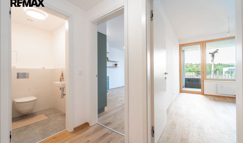 Pronájem bytu 2+kk 54 m², Praha – náhled fotky 11