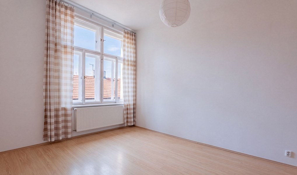Pronájem bytu 2+kk 57 m², Praha – náhled fotky 2