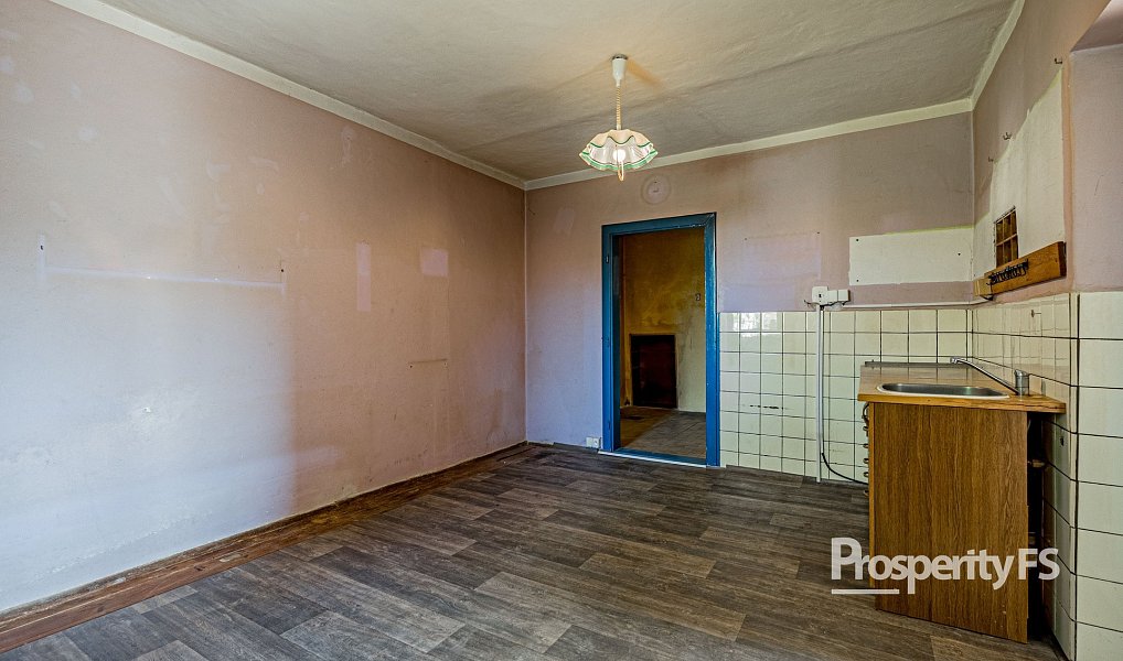 Prodej domu 180 m² s pozemkem 3 422 m², Ropice – náhled fotky 14