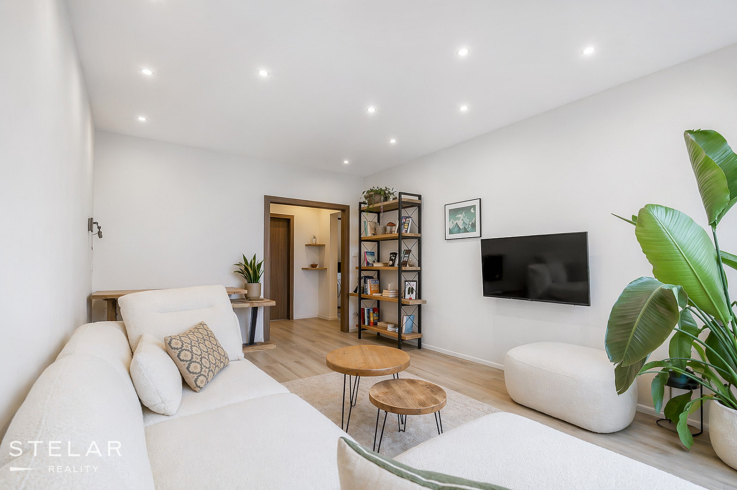 Pronájem bytu 2+1 60 m² – fotografie 4