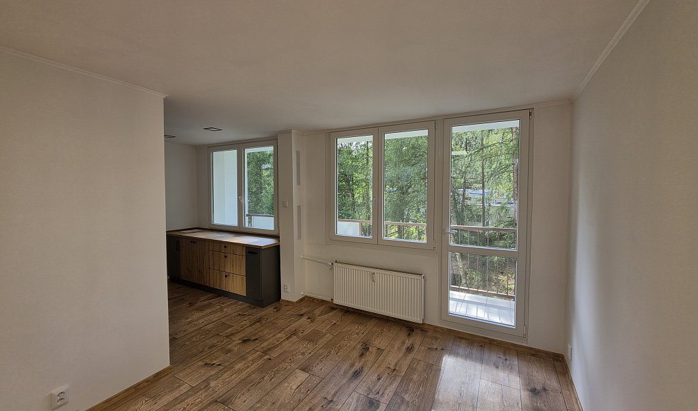 Prodej bytu 2+1 57 m², Osek – náhled fotky 8