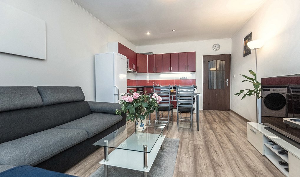 Pronájem bytu 2+kk, 48 m², Strašnice - Praha 10, Praha