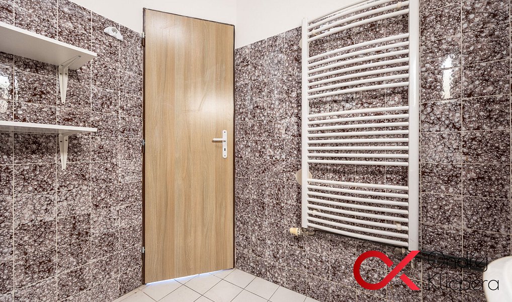 Prodej domu 180 m² s pozemkem 1 584 m², Olešnice – náhled fotky 6