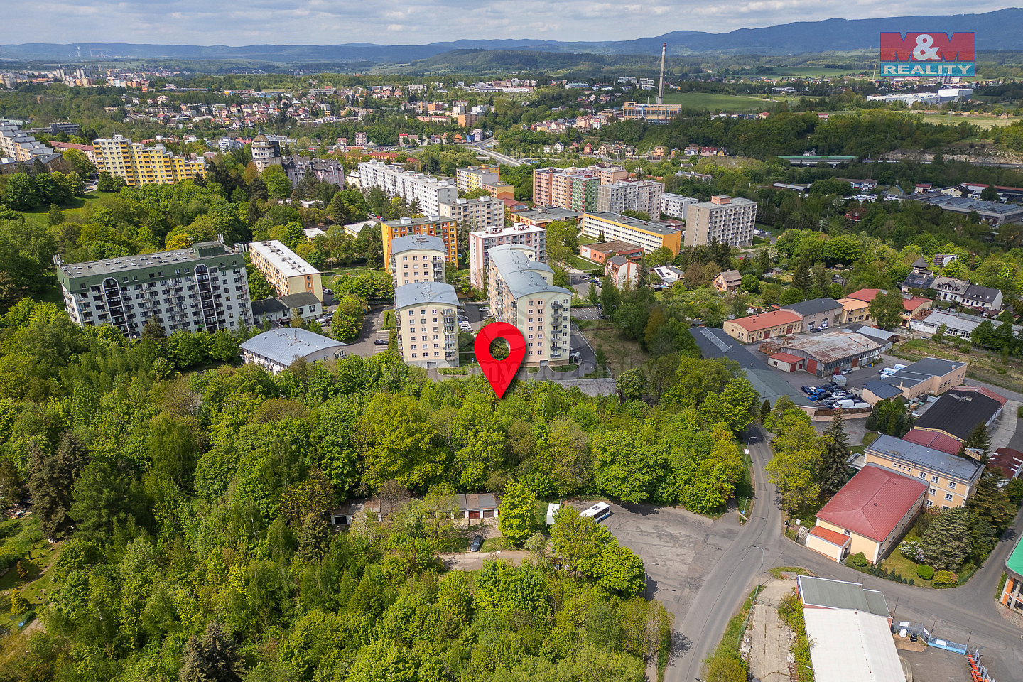 Prodej stavebního pozemku 4 294 m²