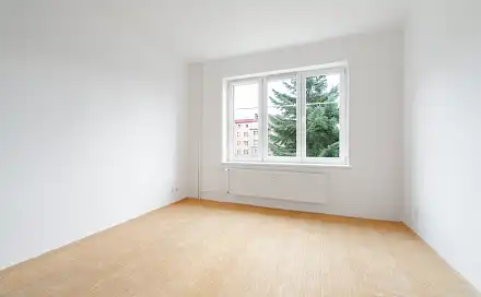Pronájem bytu 1+1 55 m²