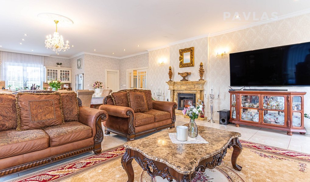 Prodej domu 233 m² s pozemkem 678 m², Jindřichův Hradec – náhled fotky 19