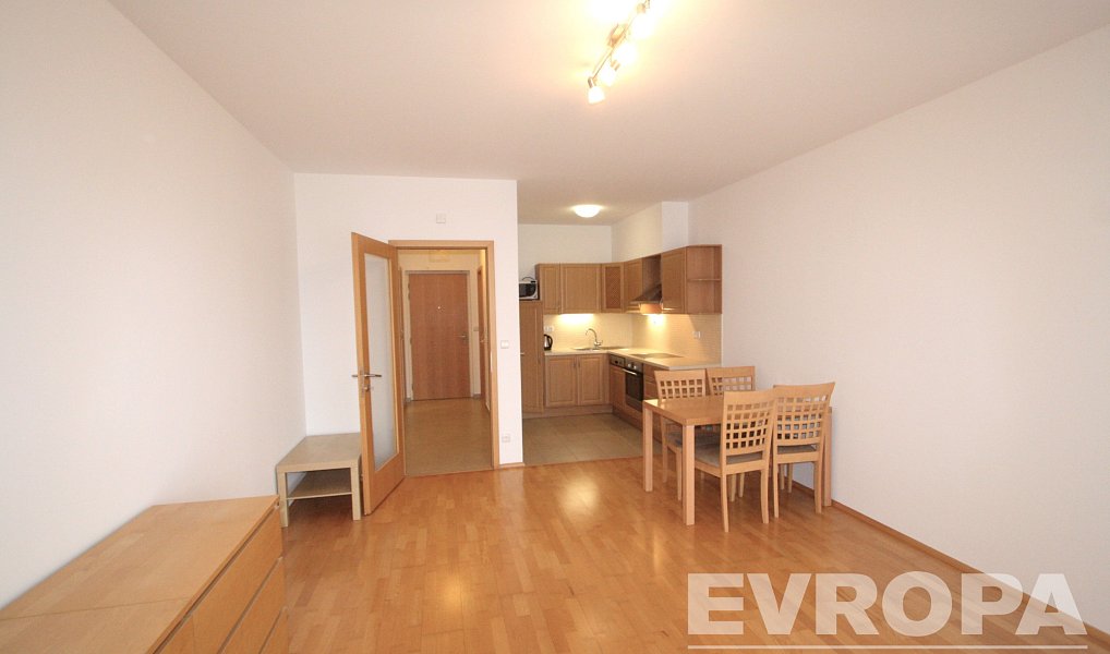 Pronájem bytu 2+kk 64 m², Praha – náhled fotky 5