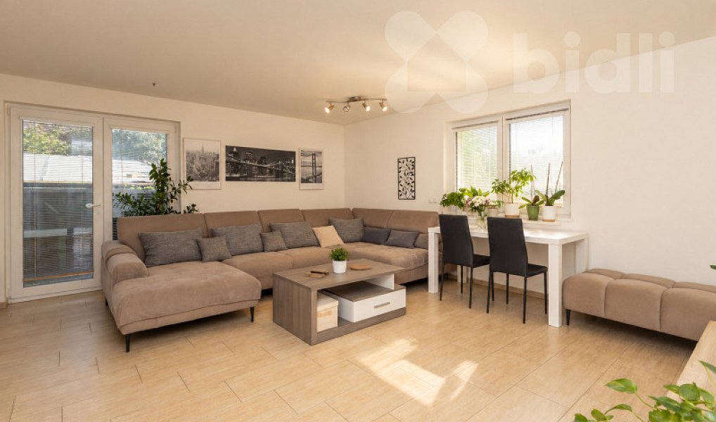 Prodej domu 220 m² s pozemkem 1 700 m², Oslavany – náhled fotky 5