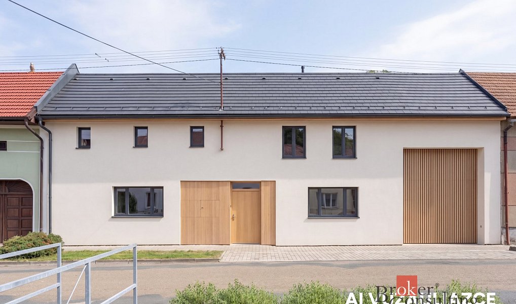 Prodej domu 250 m² s pozemkem 2 232 m², Kožušice – náhled fotky 15