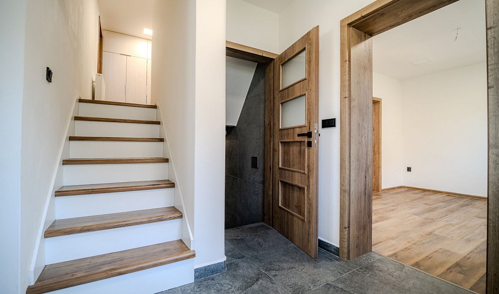 Prodej domu 138 m² s pozemkem 197 m², Dlouhomilov – náhled fotky 11