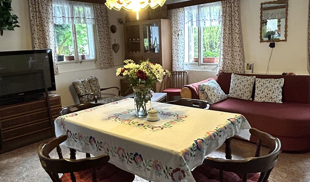 Prodej chaty/chalupy 361 m² s pozemkem 953 m², Zahrádky – náhled fotky 2