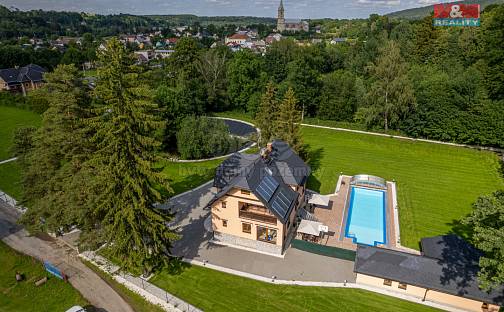 Prodej domu 450 m² s pozemkem 5 145 m², Hlavní, Mikulovice, okres Jeseník