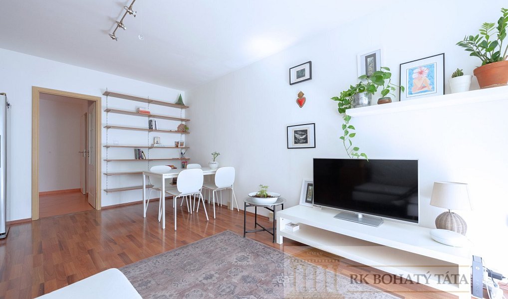 Prodej bytu 3+kk 70 m², Praha – náhled fotky 3