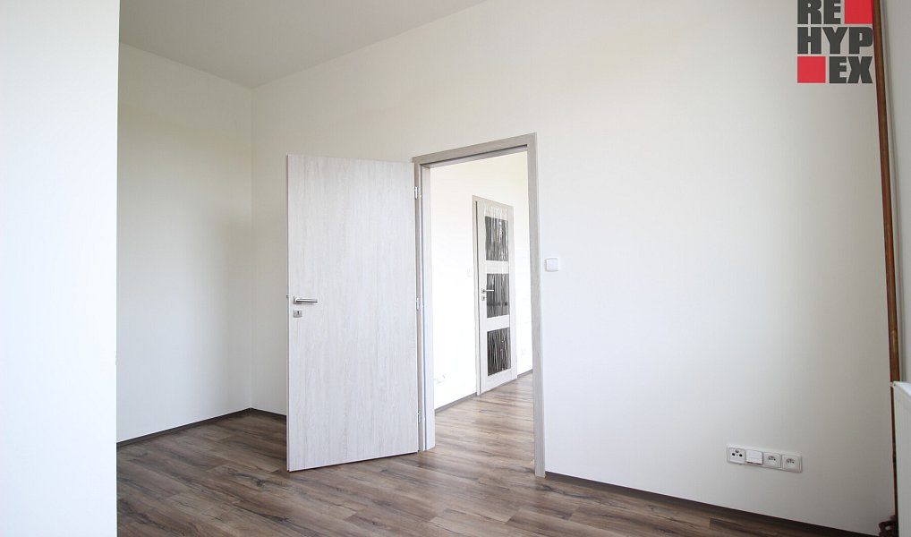 Pronájem bytu 2+kk 34 m², Mimoň – náhled fotky 5
