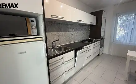 Pronájem bytu 1+1 40 m², náměstí Petra Bezruče, Břeclav