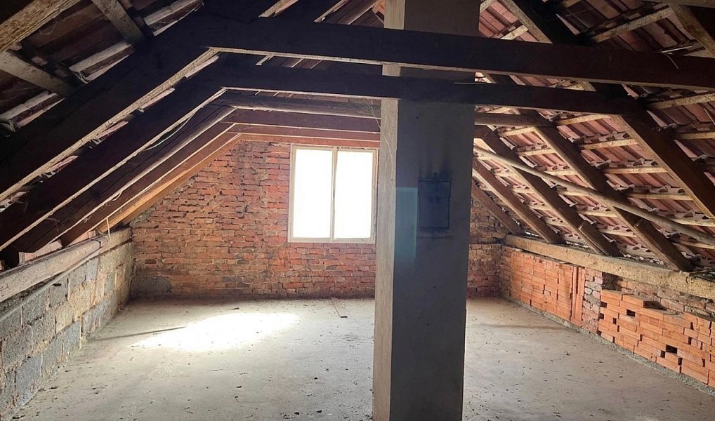Prodej domu 184 m² s pozemkem 1 210 m², Barchovice – náhled fotky 32
