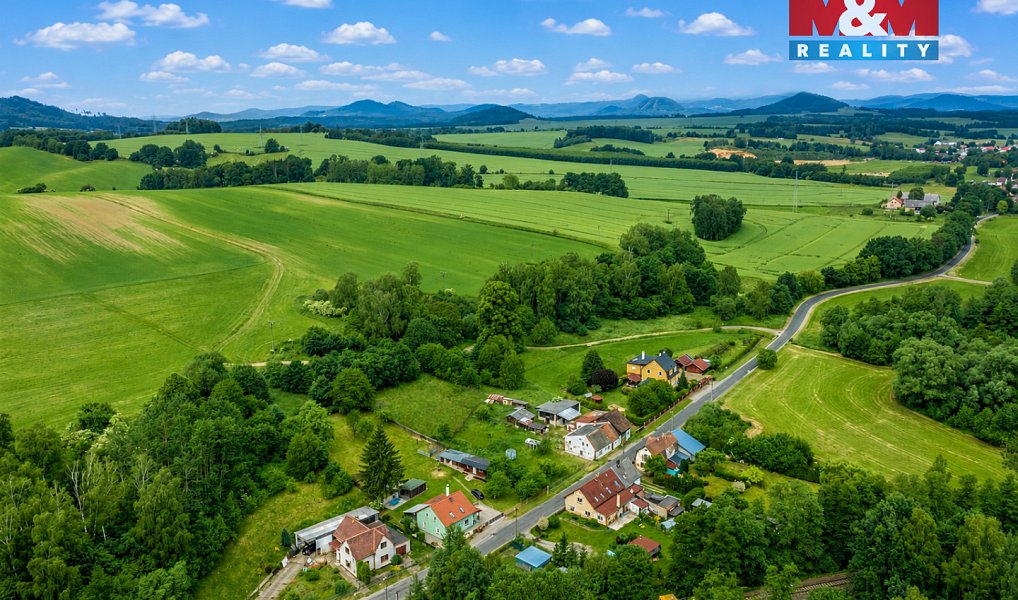 Prodej domu 222 m² s pozemkem 839 m², Pertoltice pod Ralskem – náhled fotky 21