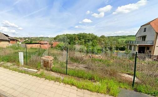 Prodej stavebního pozemku 819 m², Moravský Krumlov, okres Znojmo