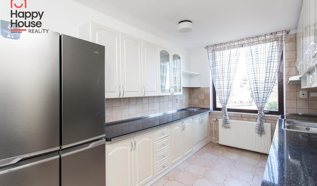 Pronájem domu 240 m² s pozemkem 820 m², Praha – náhled fotky 6