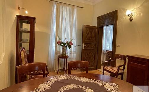 Prodej bytu 3+1 103 m², Petřínská, Praha 5 - Malá Strana