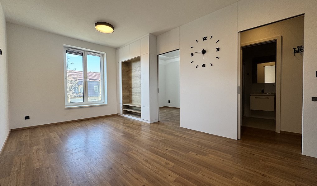 Prodej bytu 2+kk 34 m², Znojmo – náhled fotky 7