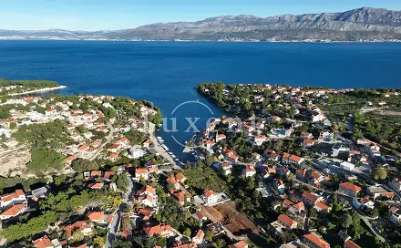 Prodej domu 190 m² s pozemkem 410 m², Splitska, Chorvatsko