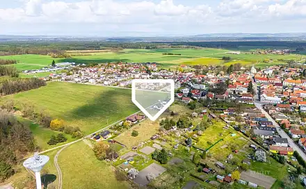Prodej stavebního pozemku 2 196 m², Lesní, Horní Jelení, okres Pardubice