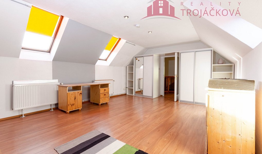 Prodej domu 260 m² s pozemkem 488 m², Rožnov pod Radhoštěm – náhled fotky 12